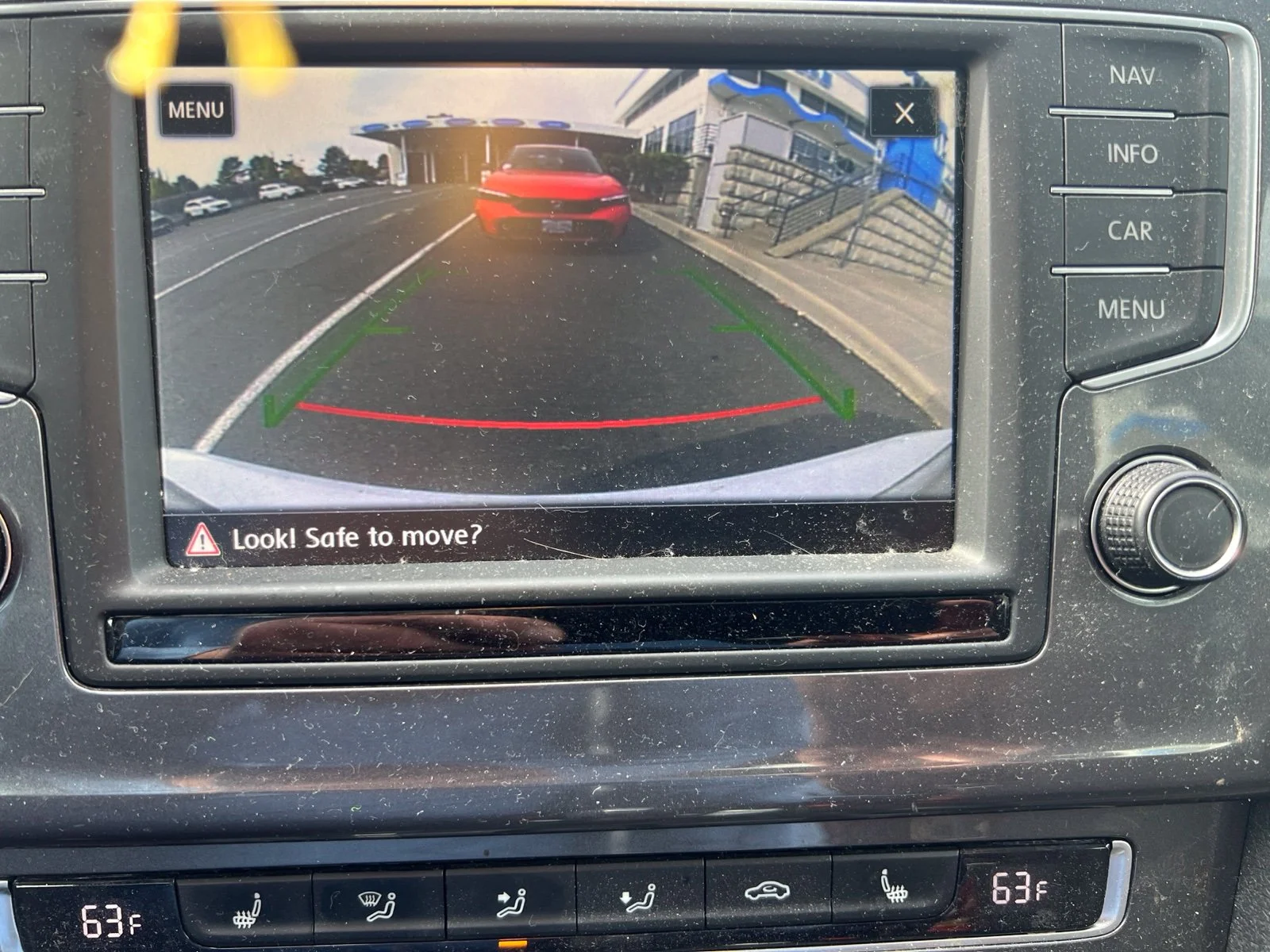 Used 2017 Pure White Volkswagen TSI SEL 4Motion image 8
