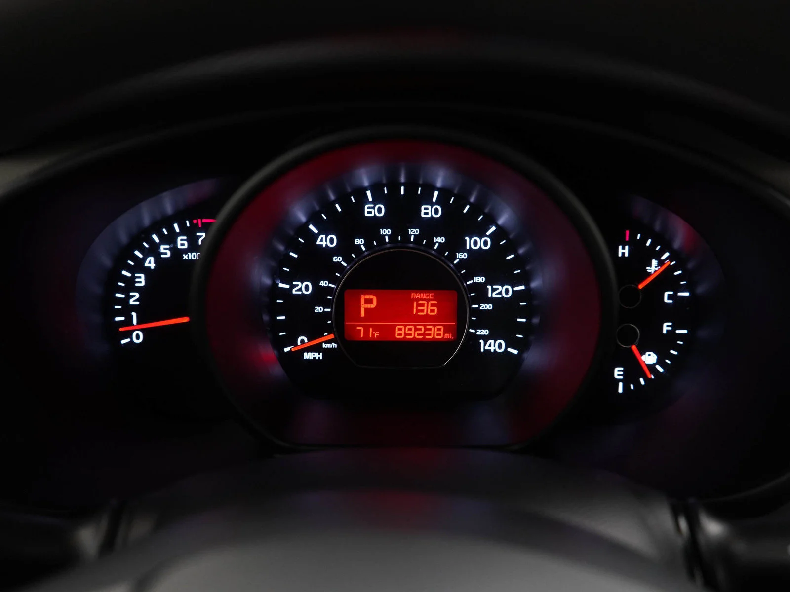 Used 2015 Shadow Black Kia  image 22