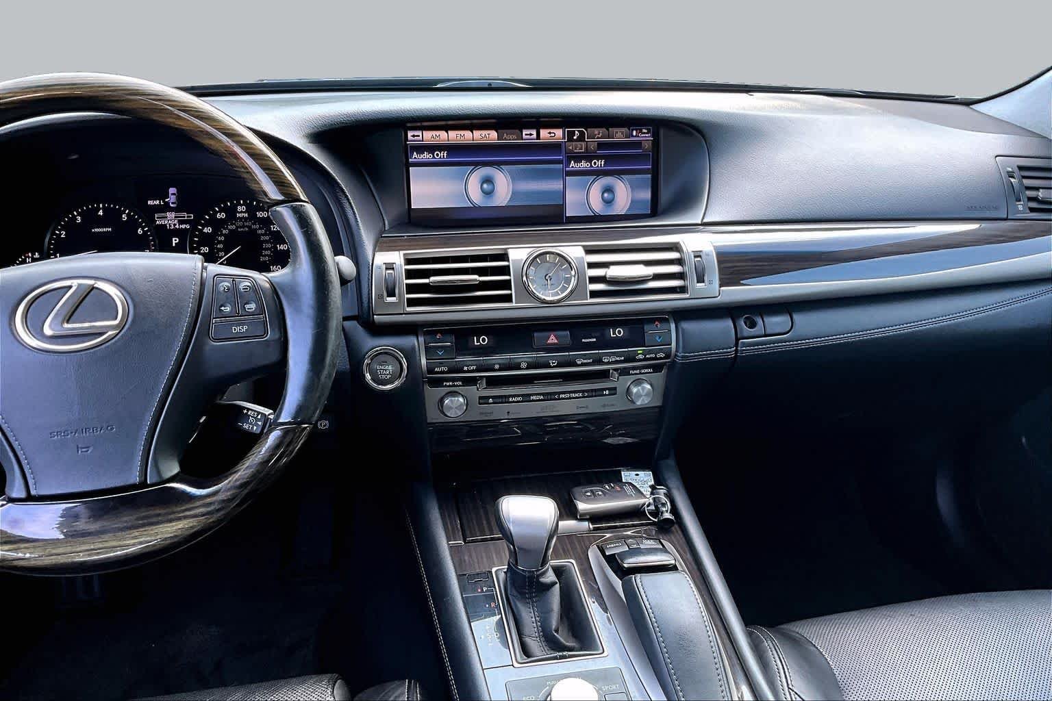 Used 2014 Obsidian Lexus L image 7