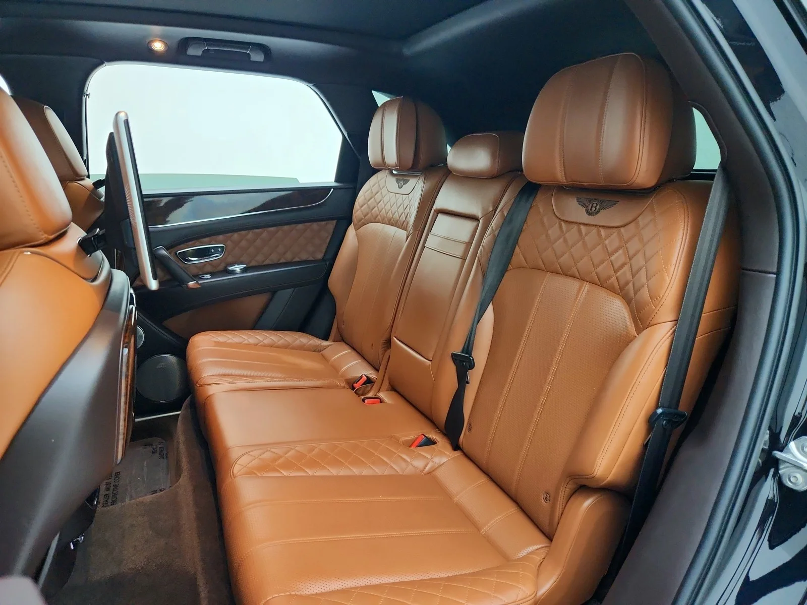 Used 2017 BLACK Bentley W12 image 27