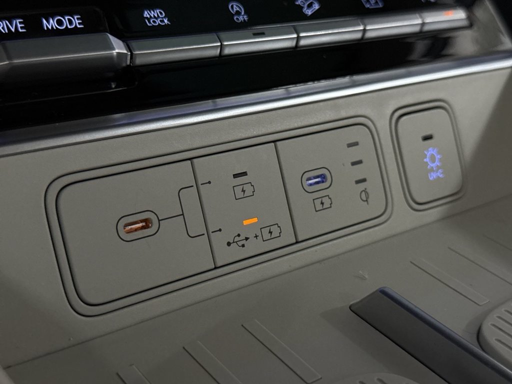 Used 2024 Gray Hyundai Limited image 33