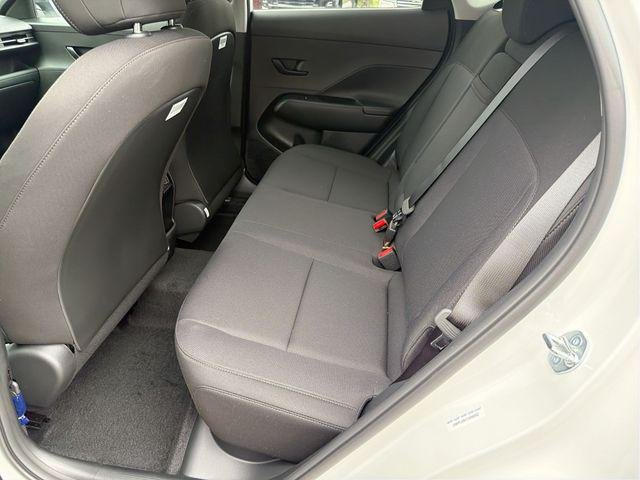 New 2026 White Hyundai SEL Sport AWD image 25