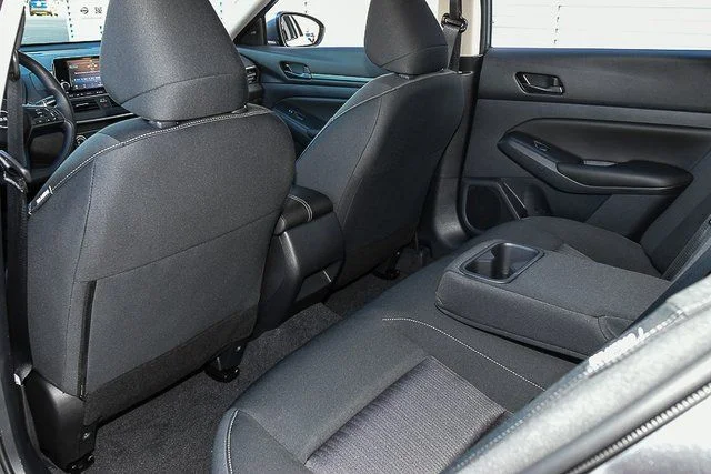Used 2025 Silver Nissan 2.5 S image 18