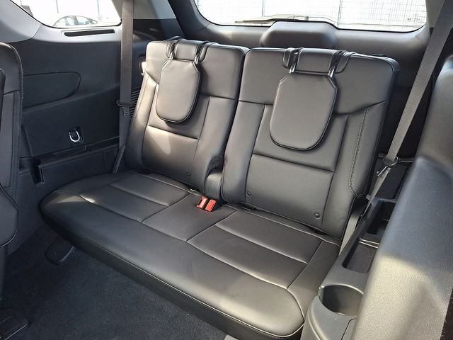 Used 2023 Black Ford XLT image 10