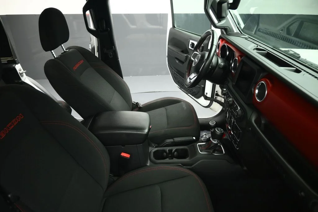 Used 2023 White Jeep Rubicon image 57