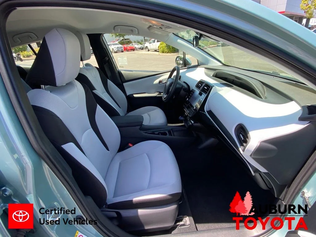 Certified Used 2022 Beige Toyota L image 13