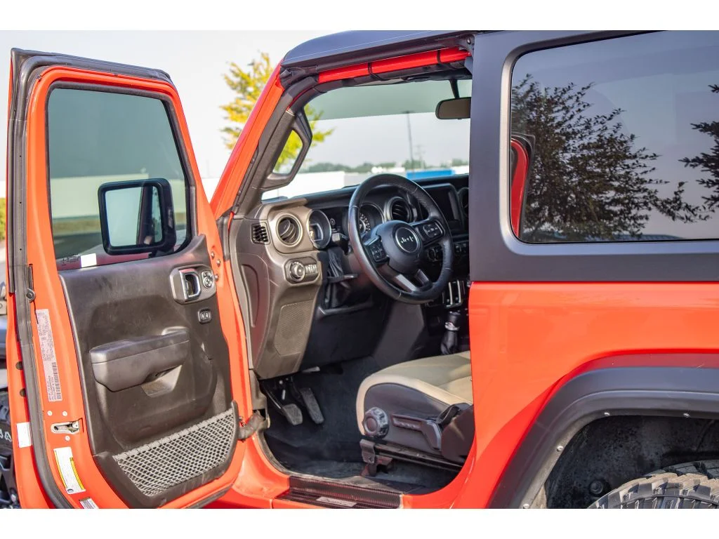 Used 2022 Firecracker Red Clearcoat Jeep Willys image 14