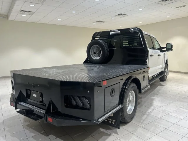 New 2026 White Ford XLT image 5