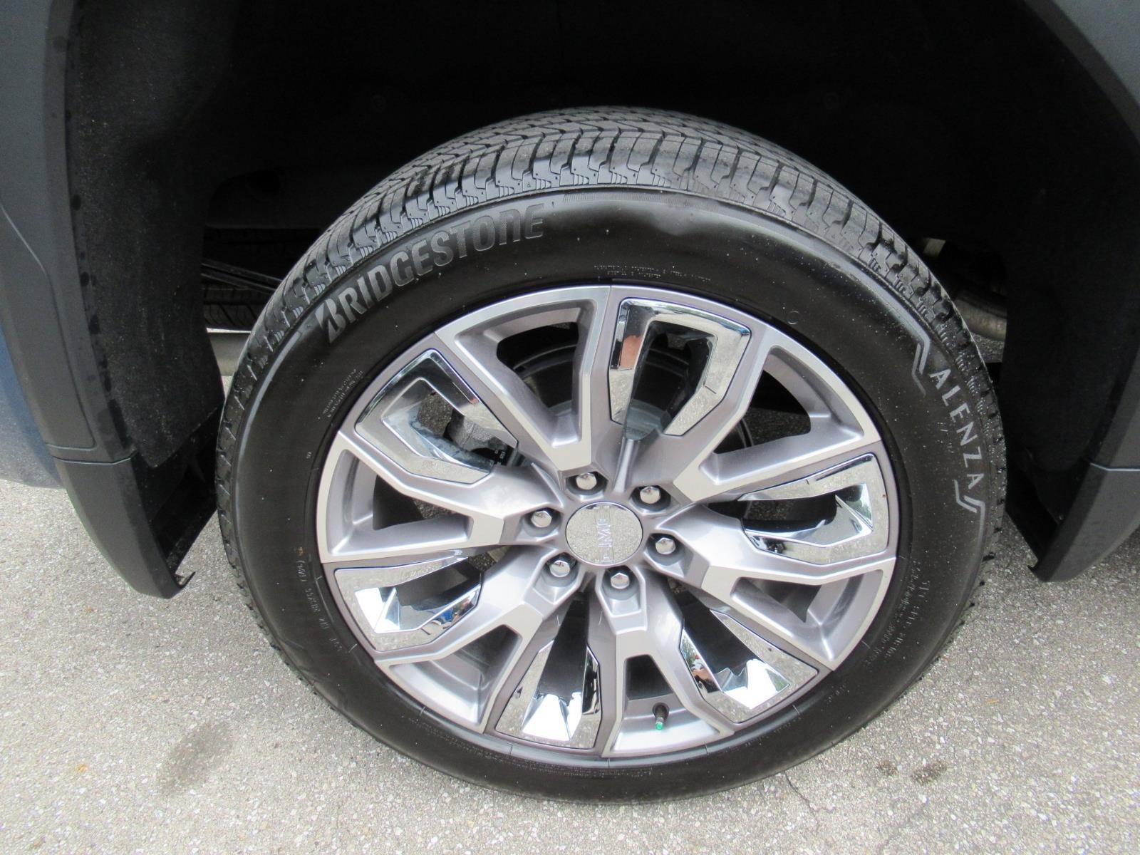 Used 2026 Downpour Metallic GMC Denali image 9