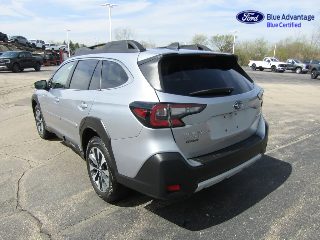Certified Used 2025 Ice Silver Metallic Subaru Limited image 4