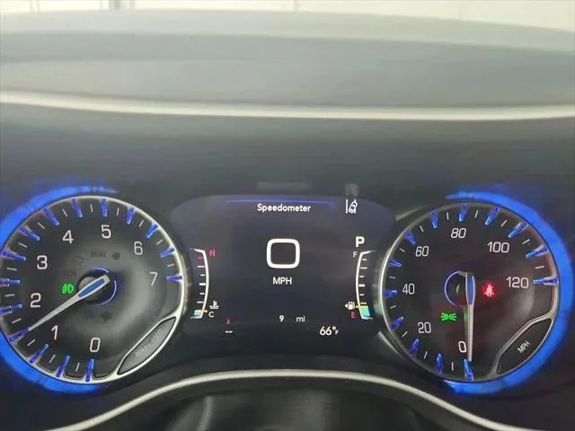 2026 Chrysler Pacifica Select - Photo 23