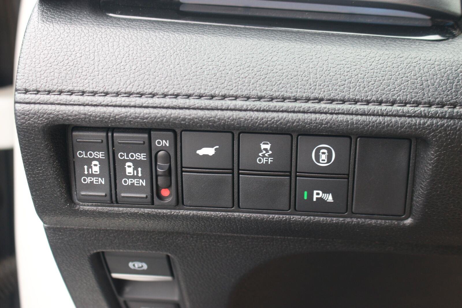 Used 2021 Platinum White Pearl Honda Touring image 31