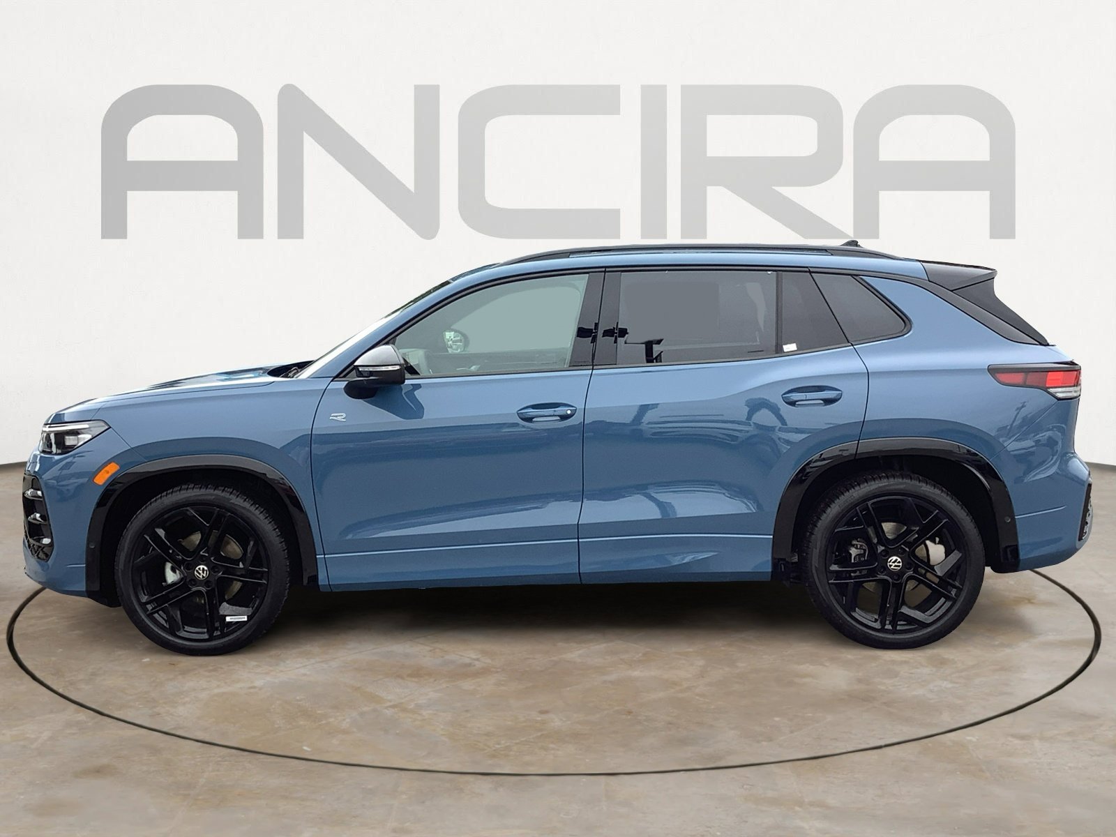 2026 Volkswagen Tiguan SE R-LINE BLACK - Photo 6