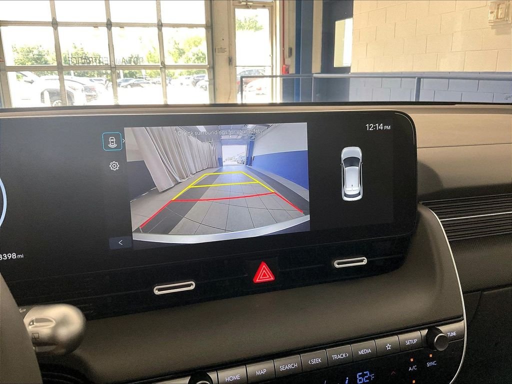 Used 2025 Blue Hyundai SEL image 19