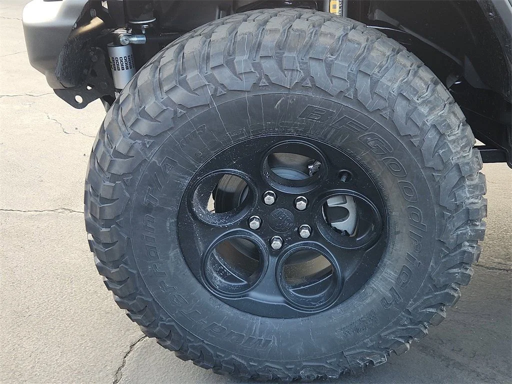 2025 Jeep Wrangler 4-Door Rubicon - Photo 24