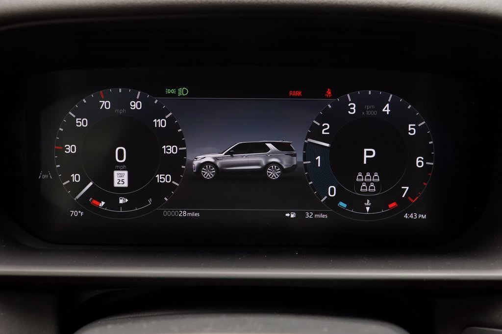 2025 Land Rover Discovery S - Photo 9