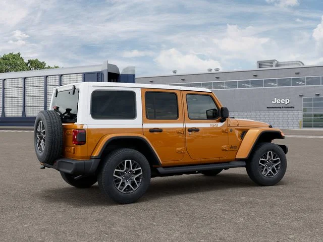 New 2026 Goldilocks Exterior Paint Jeep Sahara image 5