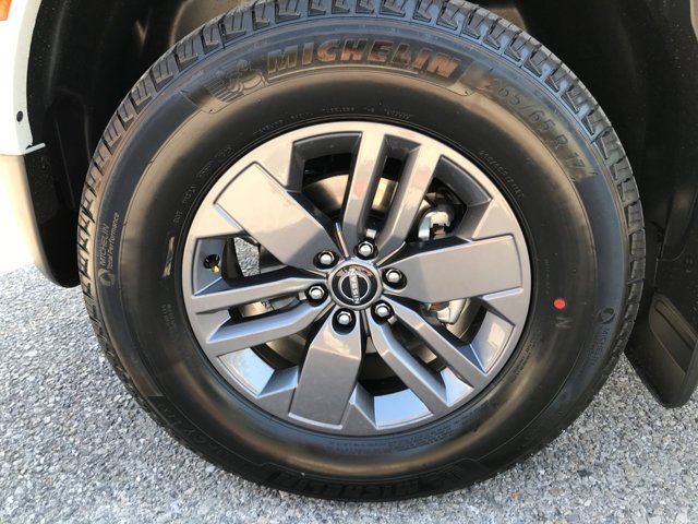 2026 Nissan Frontier SV - Photo 11