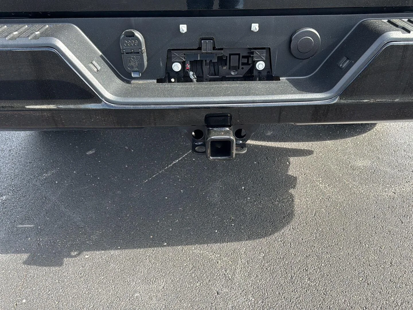 Used 2022 Onyx Black GMC Elevation image 13