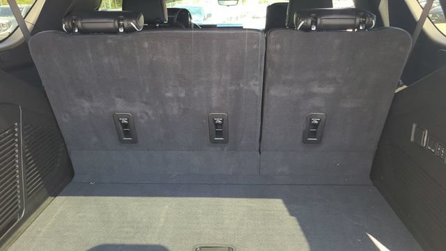 2025 GMC Yukon AT4 Ultimate - Photo 25