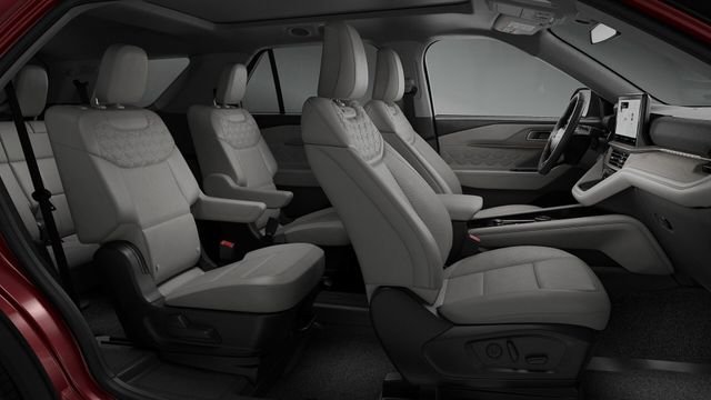 New 2026 Rapid Red Metallic Tinted Clearcoat Ford Platinum™ image 6