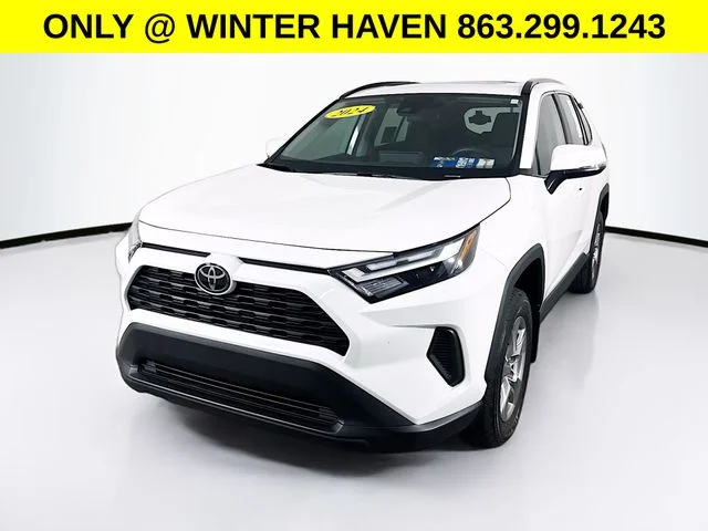 Used 2024 White Toyota XLE image 3