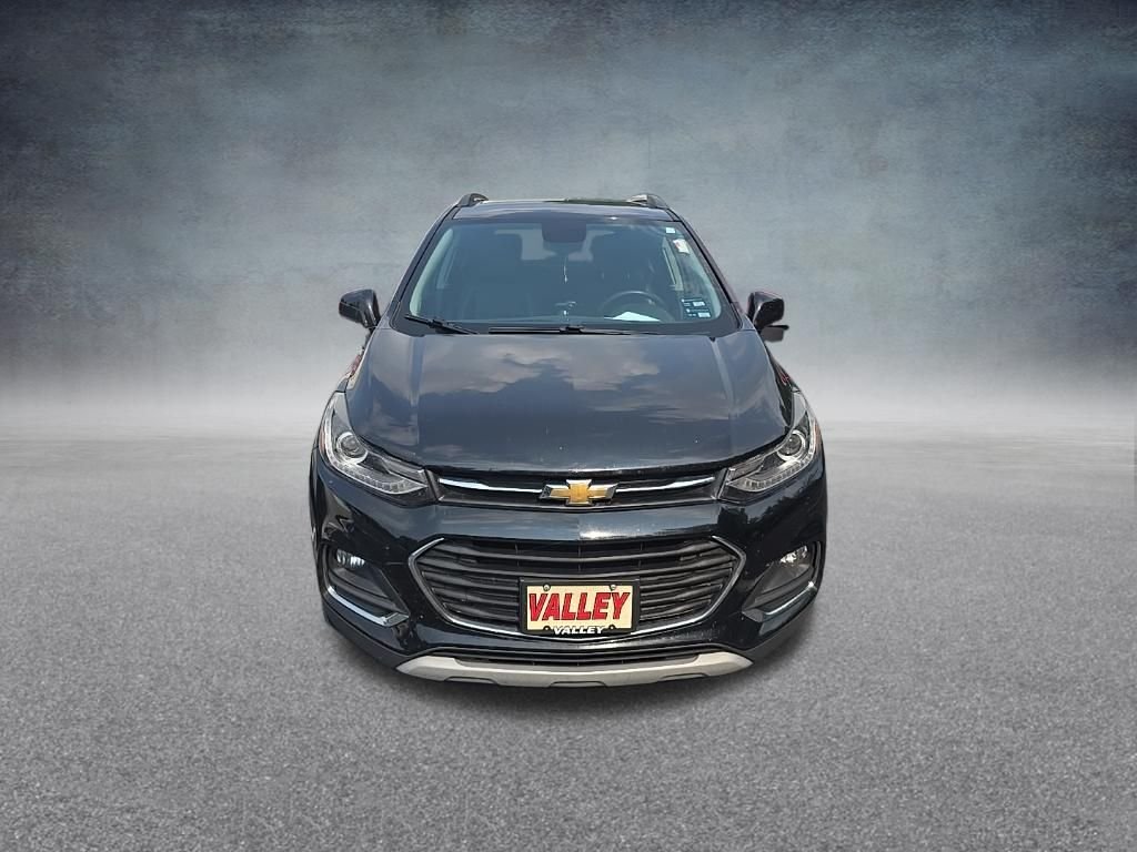 Used 2017 Black Metallic Chevrolet Premier image 3
