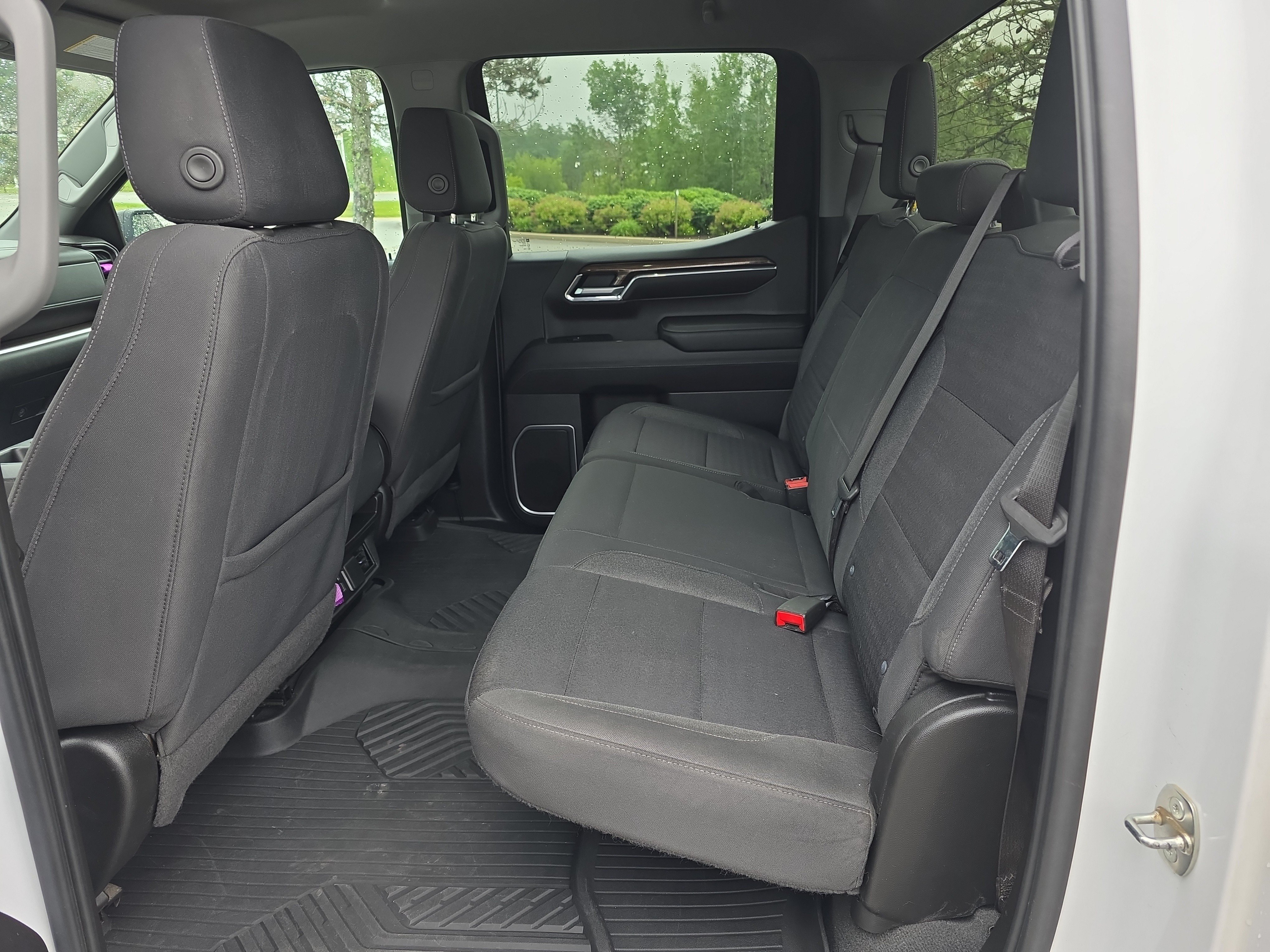 Used 2023 Summit White Chevrolet RST image 11