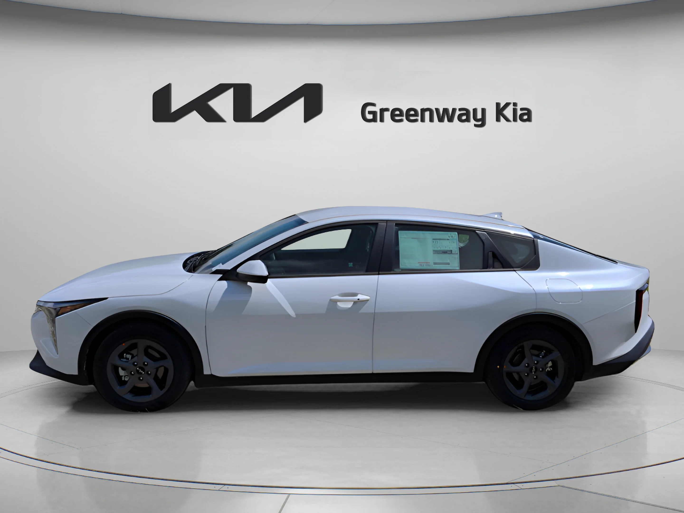 New 2026 Snow White Pearl Kia LXS image 5