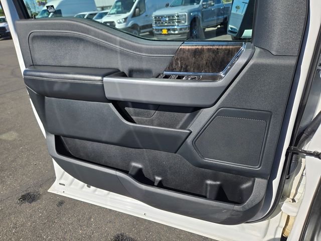 Used 2021 White Ford Lariat image 13