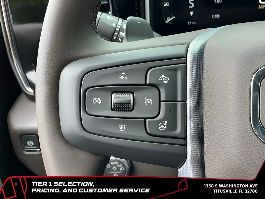 New 2026 Glacier White Tricoat GMC SLT image 30