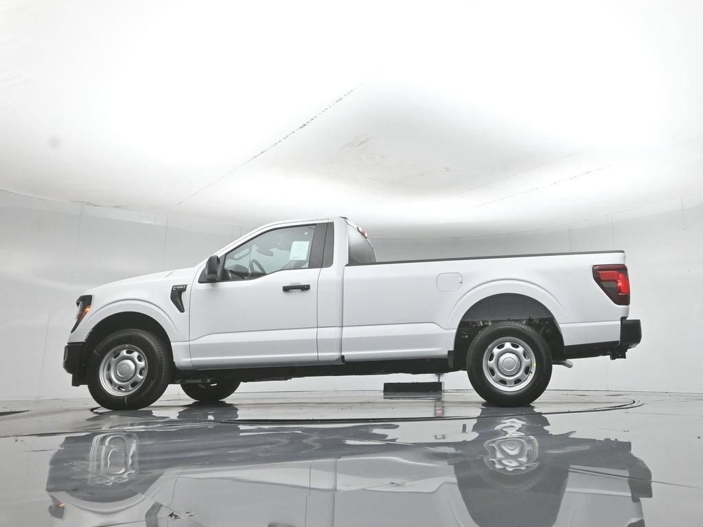 New 2026 Oxford White Ford XL image 41