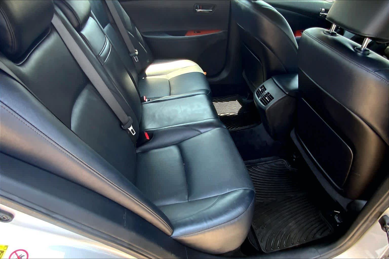 Used 2007 Tungsten Metallic Lexus  image 17