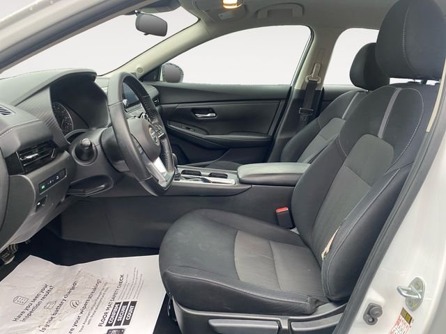 Used 2022 White Nissan SV image 10