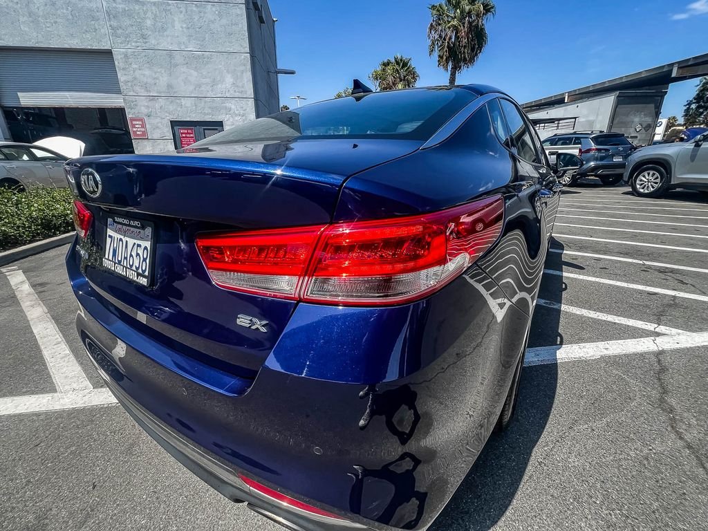 Used 2016 Blue Kia EX image 8