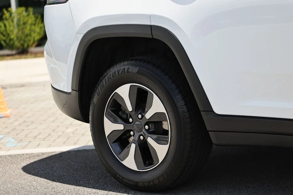 Used 2024 Bright White Clearcoat Jeep 4xe image 6
