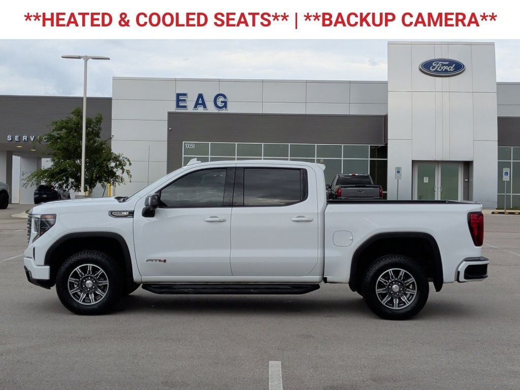 Used 2024 White GMC AT4 image 5