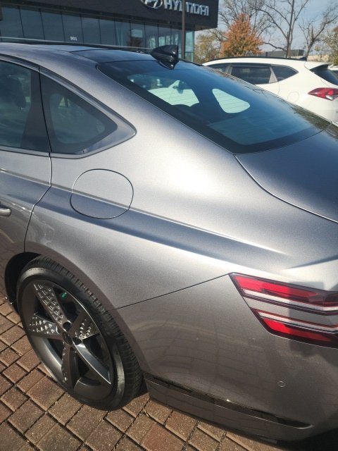 Used 2025 Silver Genesis 3.5T image 13