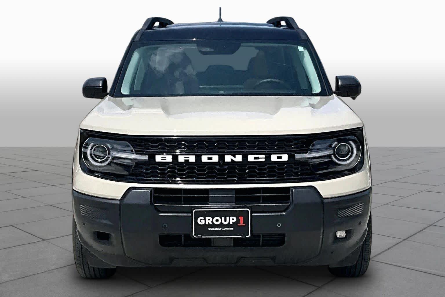 Used 2025 Desert Sand Ford Outer Banks image 4
