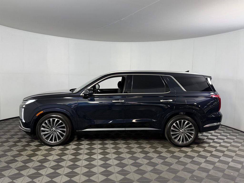 Used 2024 White Hyundai Calligraphy image 11