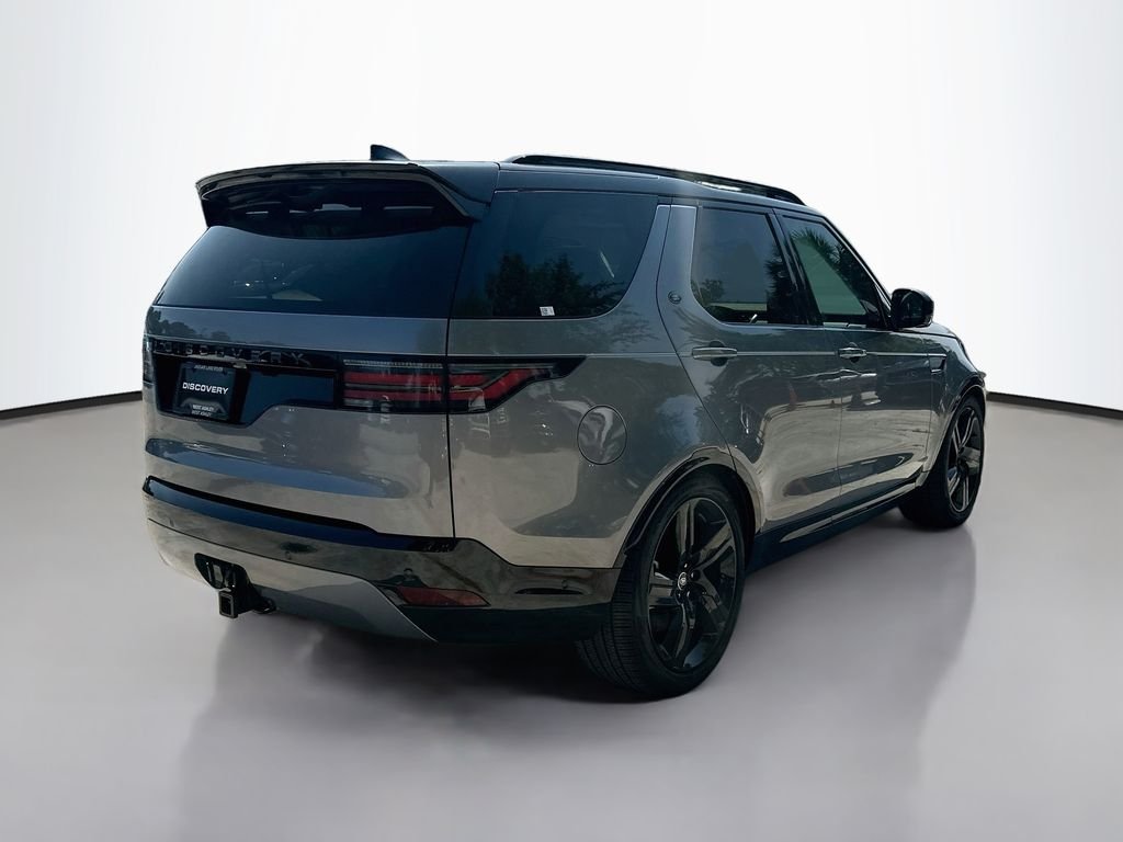 Used 2025 Gray Land Rover Dynamic SE image 9