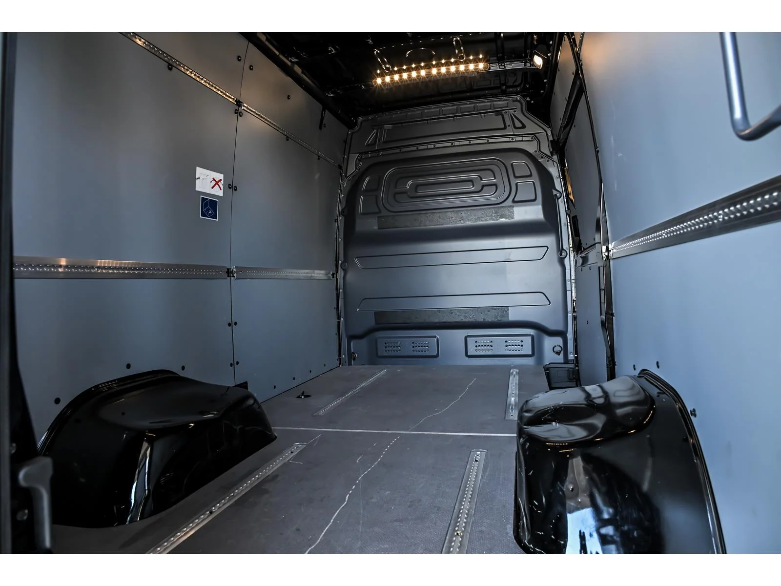 Used 2025 Black Mercedes-Benz 3500 image 5