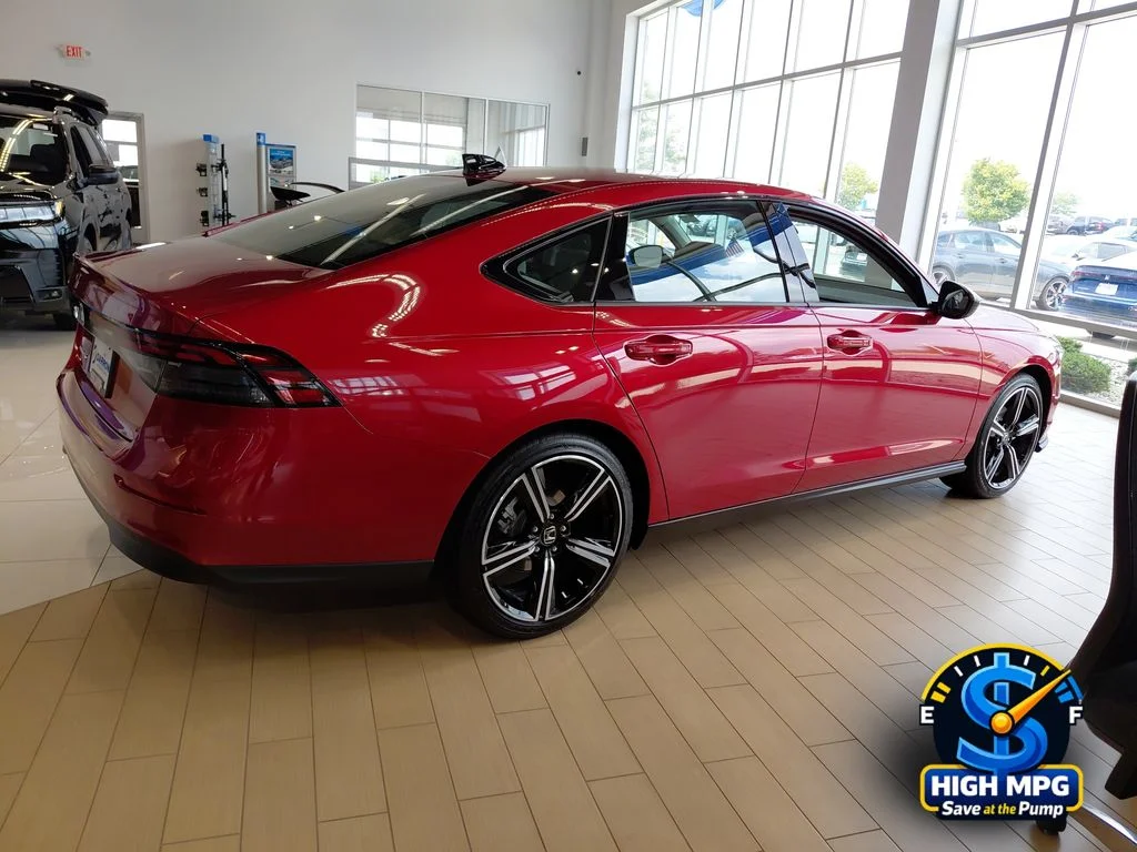 New 2026 Radiant Red Metallic Honda SE image 5