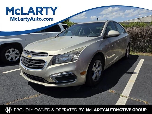 Used 2015 Gold Chevrolet 1LT image 1