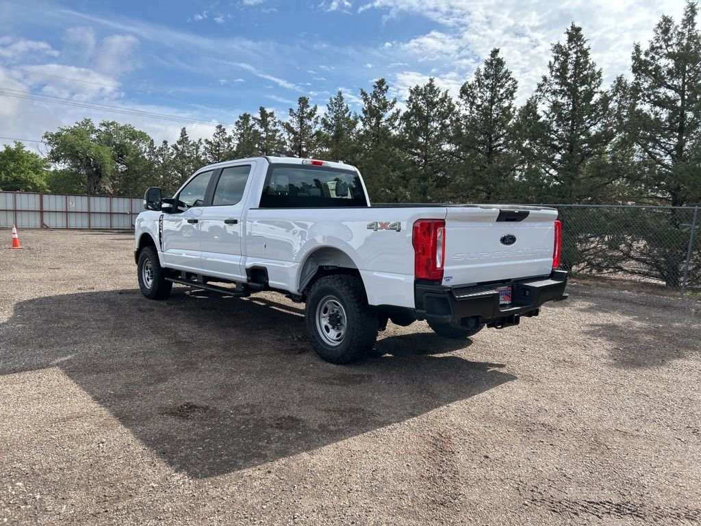 New 2026 Oxford White Ford XL image 4
