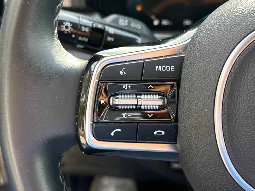 Used 2023 Gray Kia SX image 30