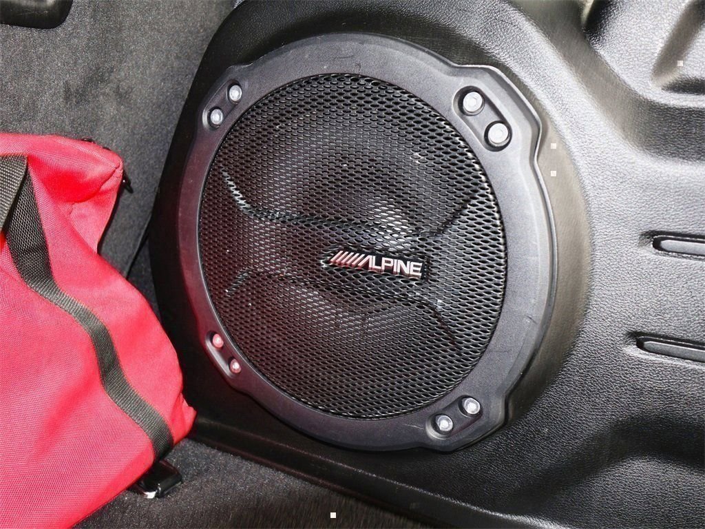 2023 Jeep Wrangler 4-Door Sahara - Photo 13
