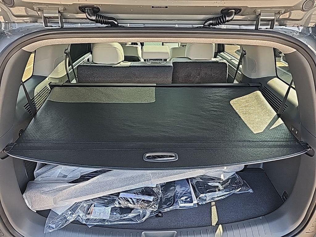 2026 Hyundai Santa Fe Limited - Photo 48