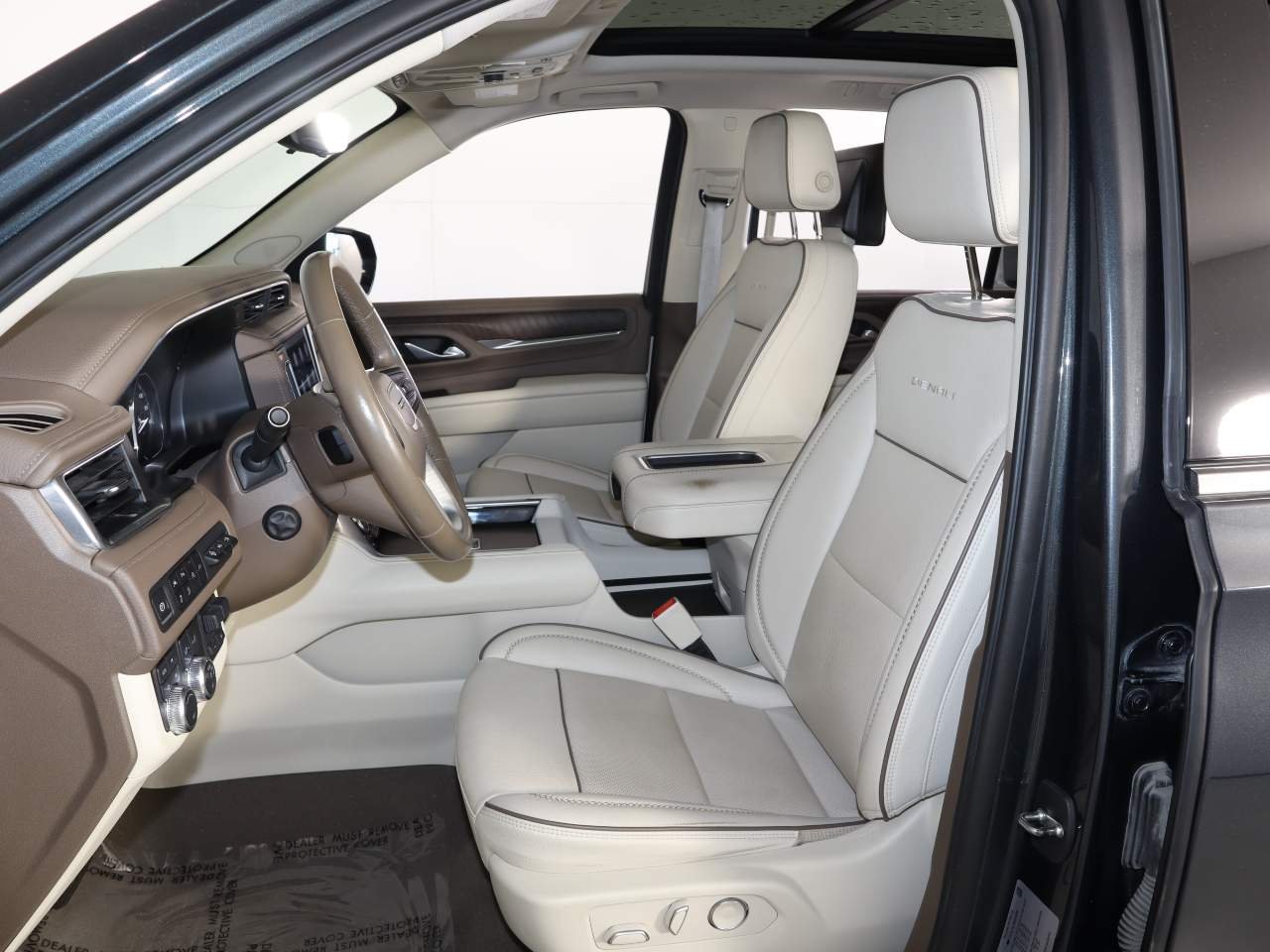 Used 2021 Hunter Metallic GMC Denali image 13