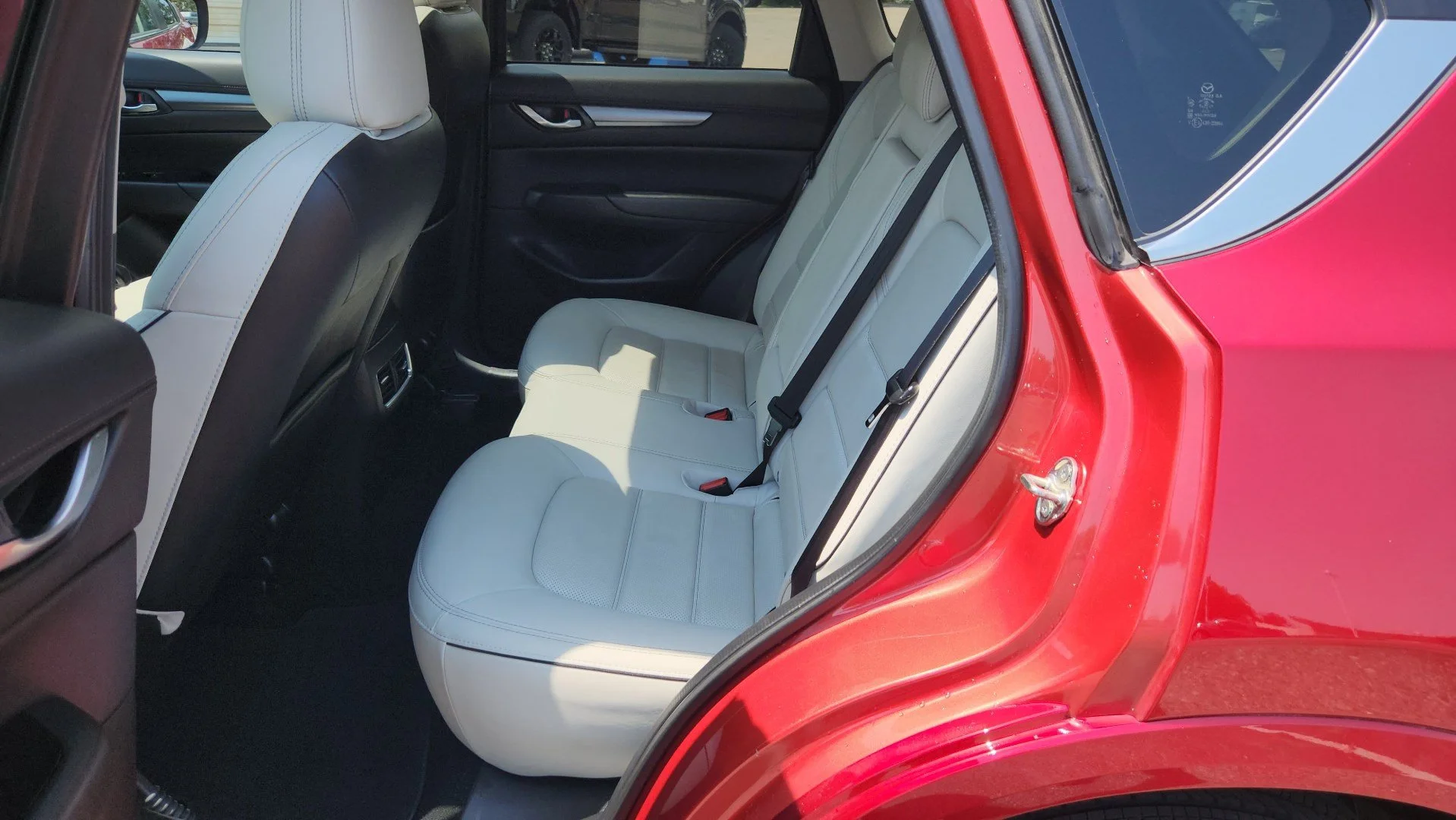 Used 2025 Soul Red Crystal Metallic Mazda 2.5 S Preferred Package image 19